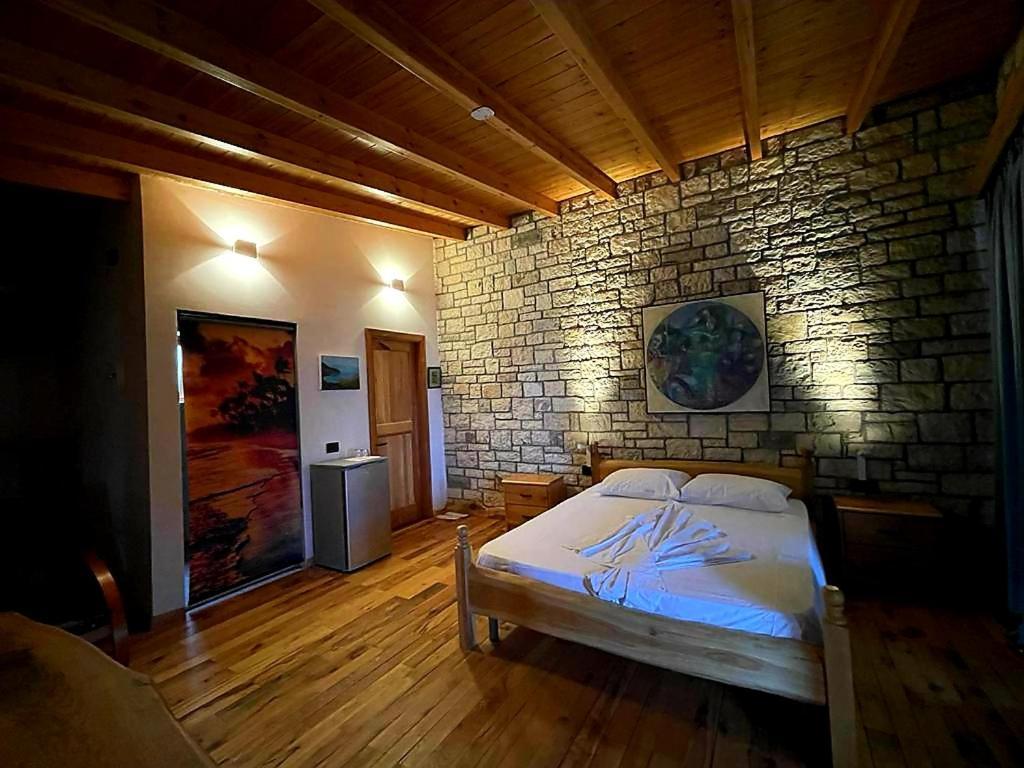Lodge Palermiti Luxury Himarë